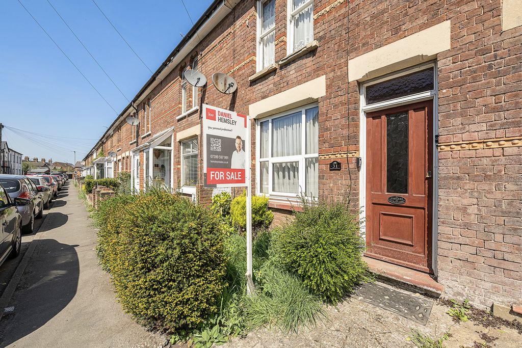 Property photo 2 of 12