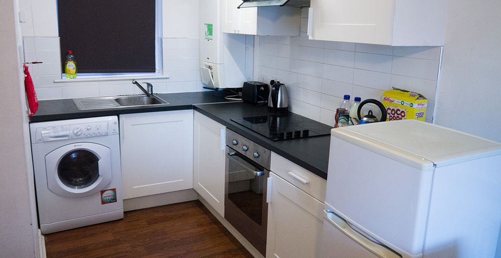 Property photo 1 of 6 1 Belle Vue Court