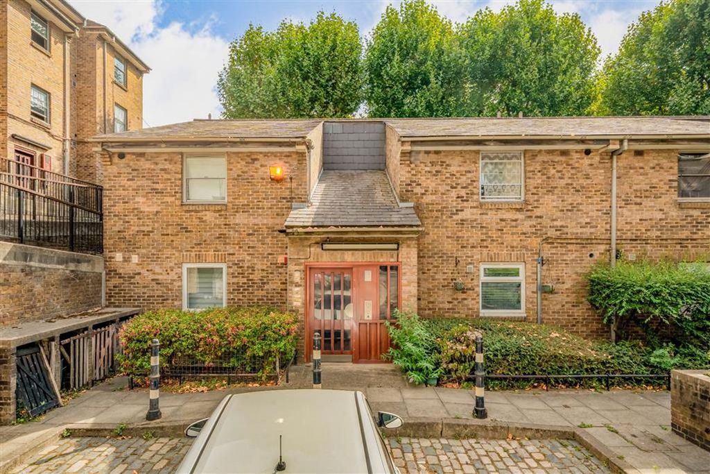 Property photo 2 of 7