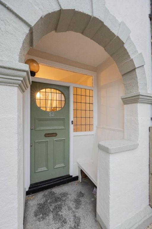 Property photo 3 of 25 Entrance Door