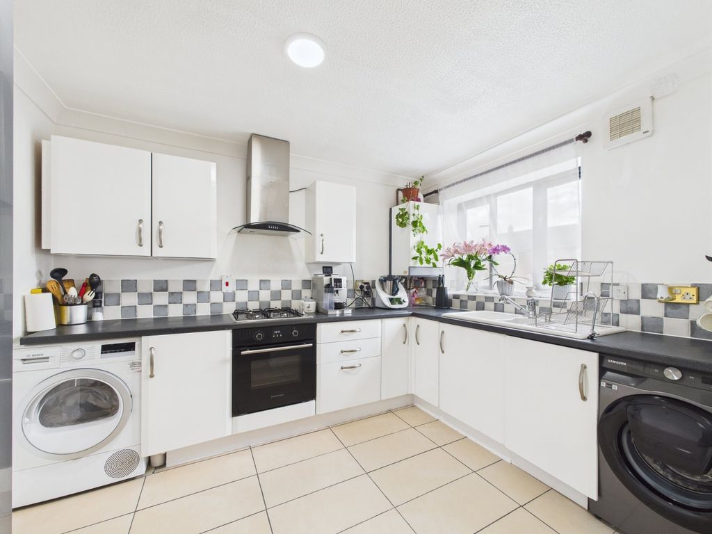 Property photo 3 of 11 Picture No. 05