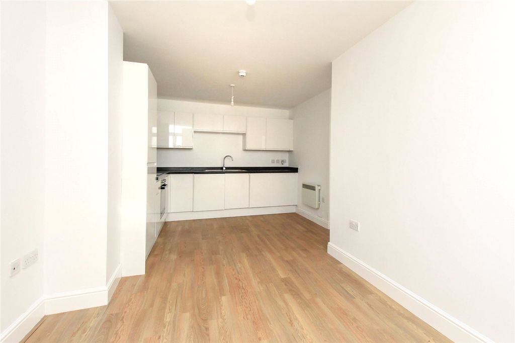 Property photo 2 of 6 Living Space