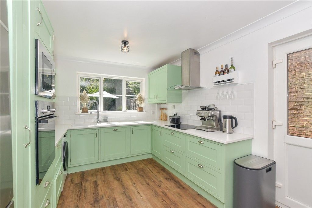 Property photo 3 of 17 Kitchen/ Diner