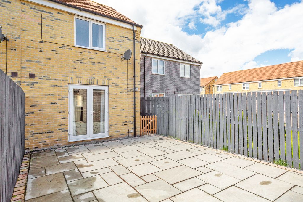 Property photo 2 of 13 0 General