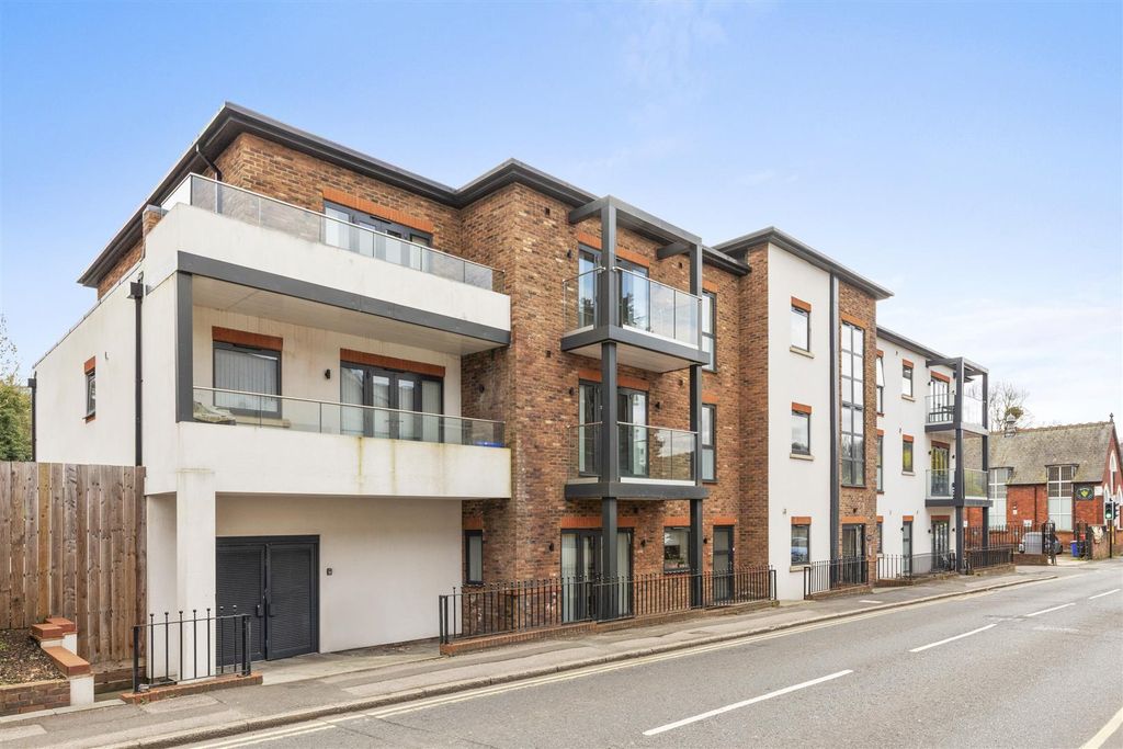 Property photo 1 of 12 Front Aspect