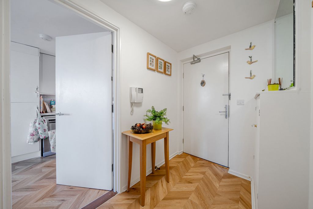 Property photo 3 of 20 Hallway