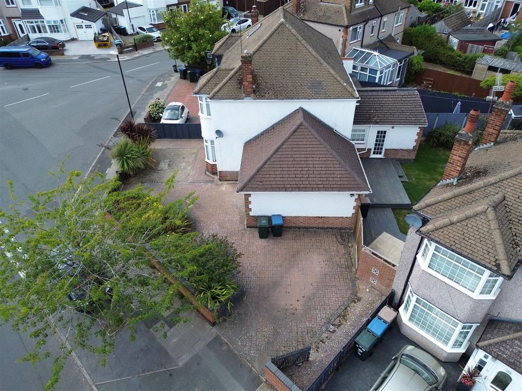 Property photo 2 of 20 Drone Shot