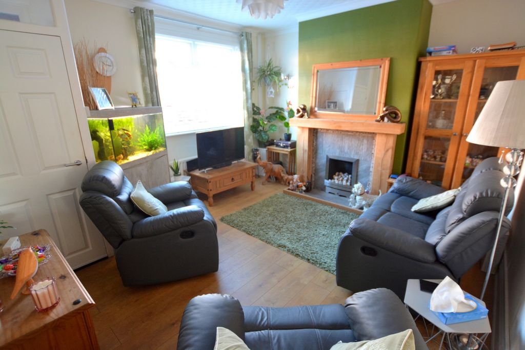 Property photo 3 of 19 Photo 17