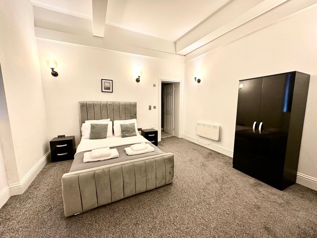 Property photo 1 of 4