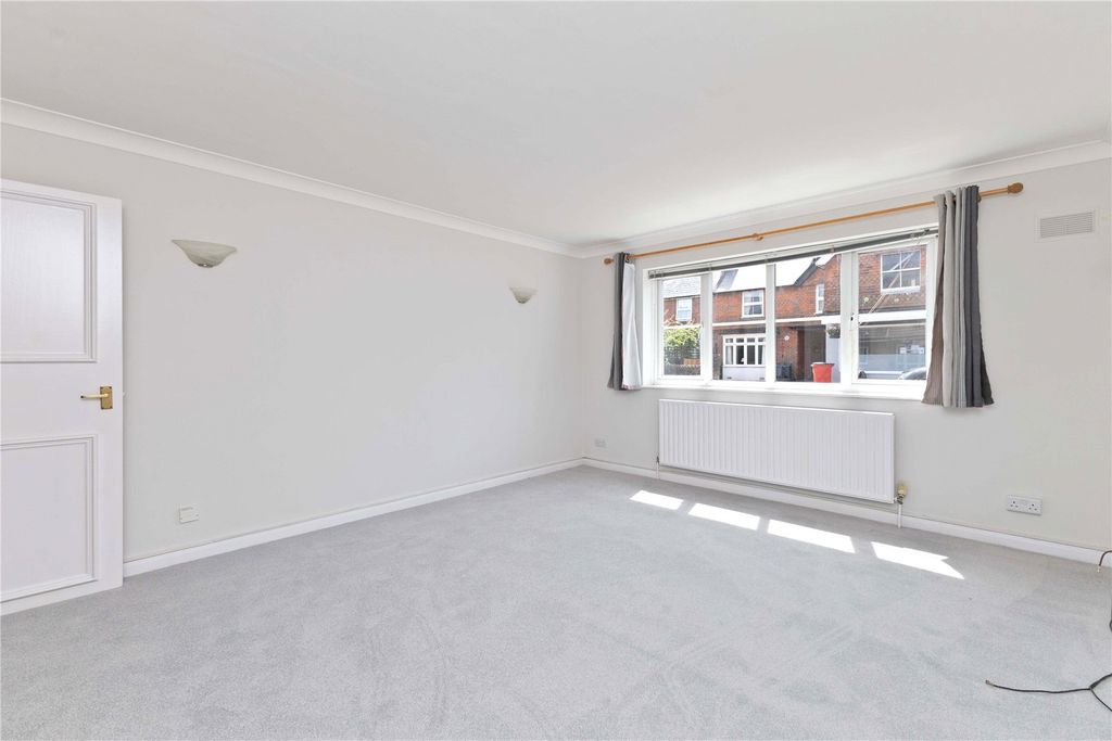 Property photo 2 of 10 Picture No. 03