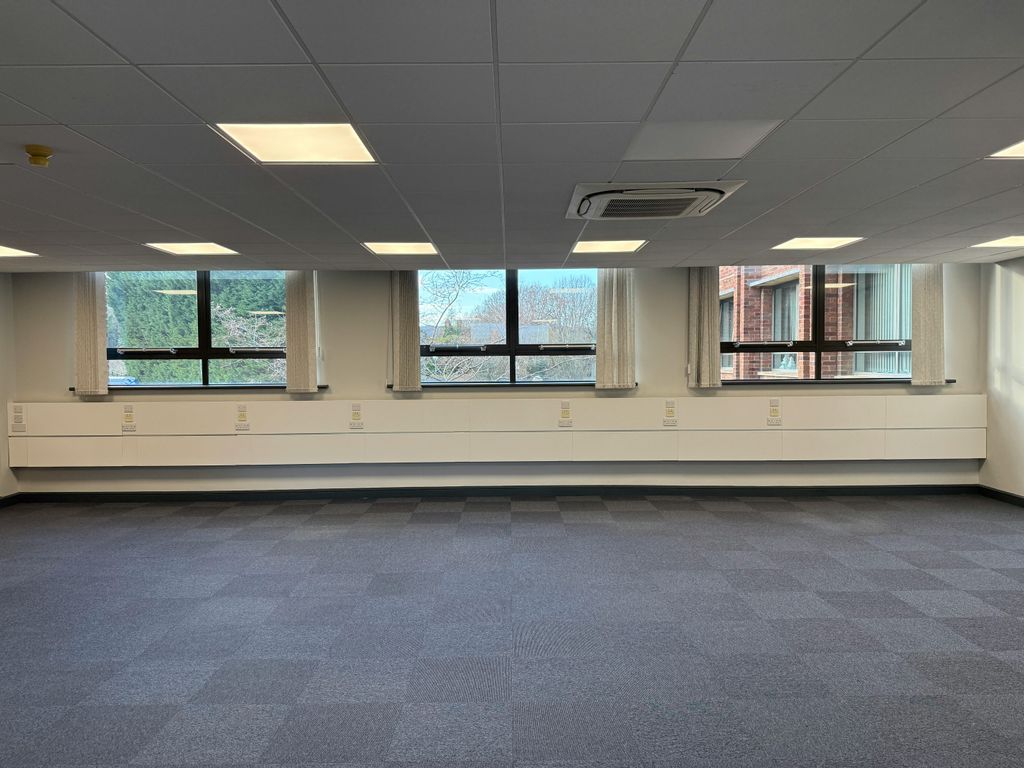 Property photo 2 of 10 Img_4090.Jpg