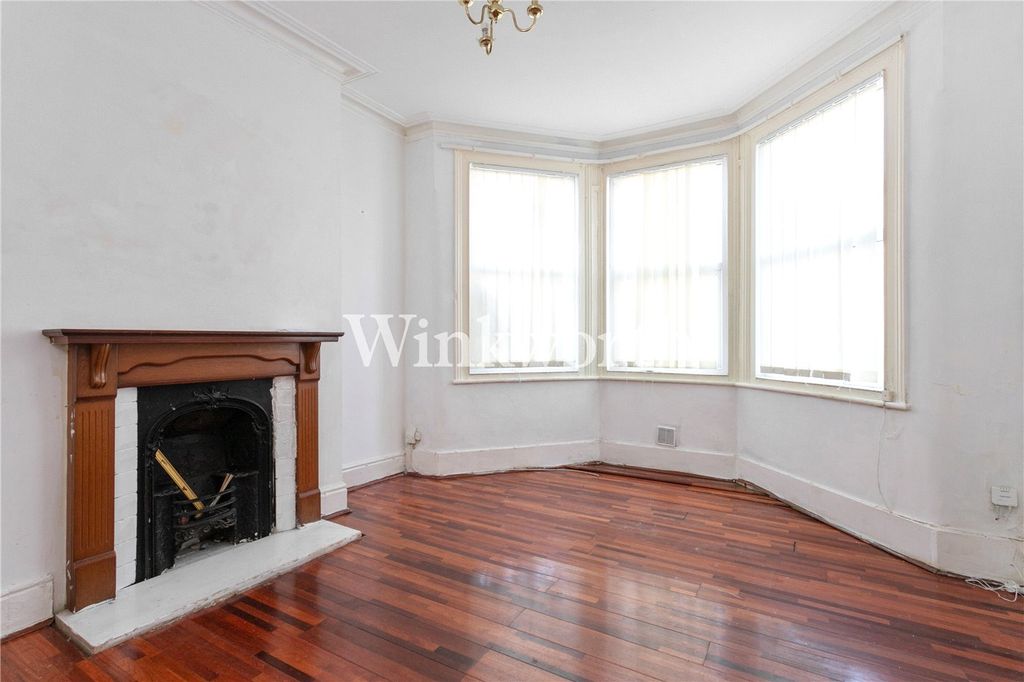 Property photo 1 of 11 Picture No. 15