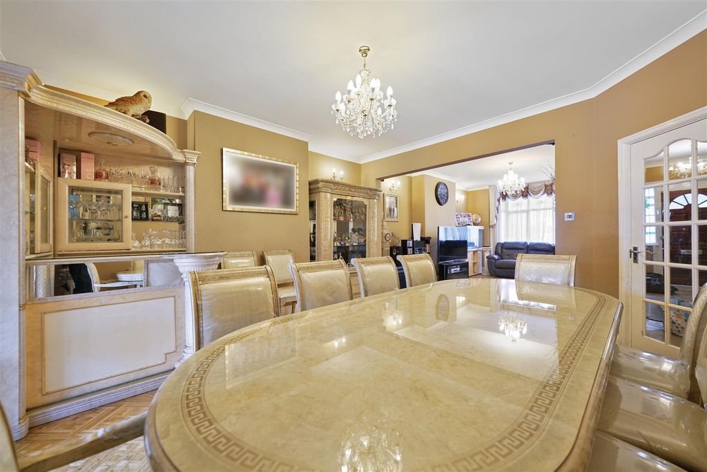 Property photo 1 of 31 Dining Area