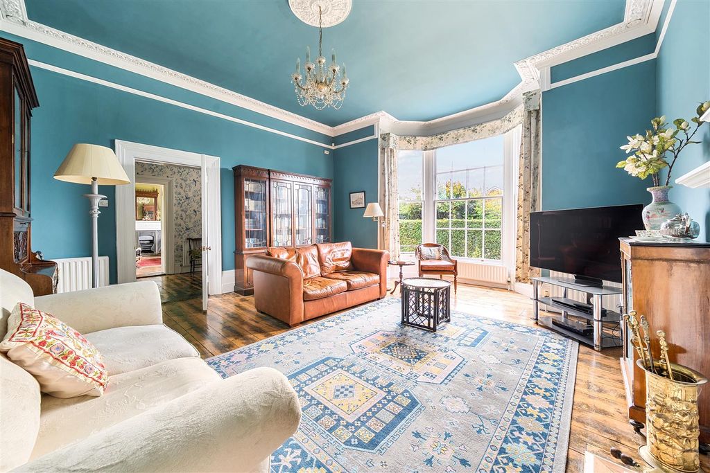 Property photo 2 of 22 1380815-20-69161d8Cafb8d.Jpg