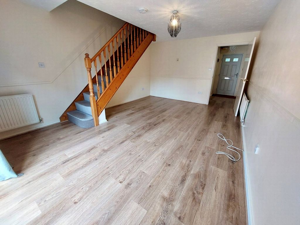 Property photo 3 of 12 Photo 3
