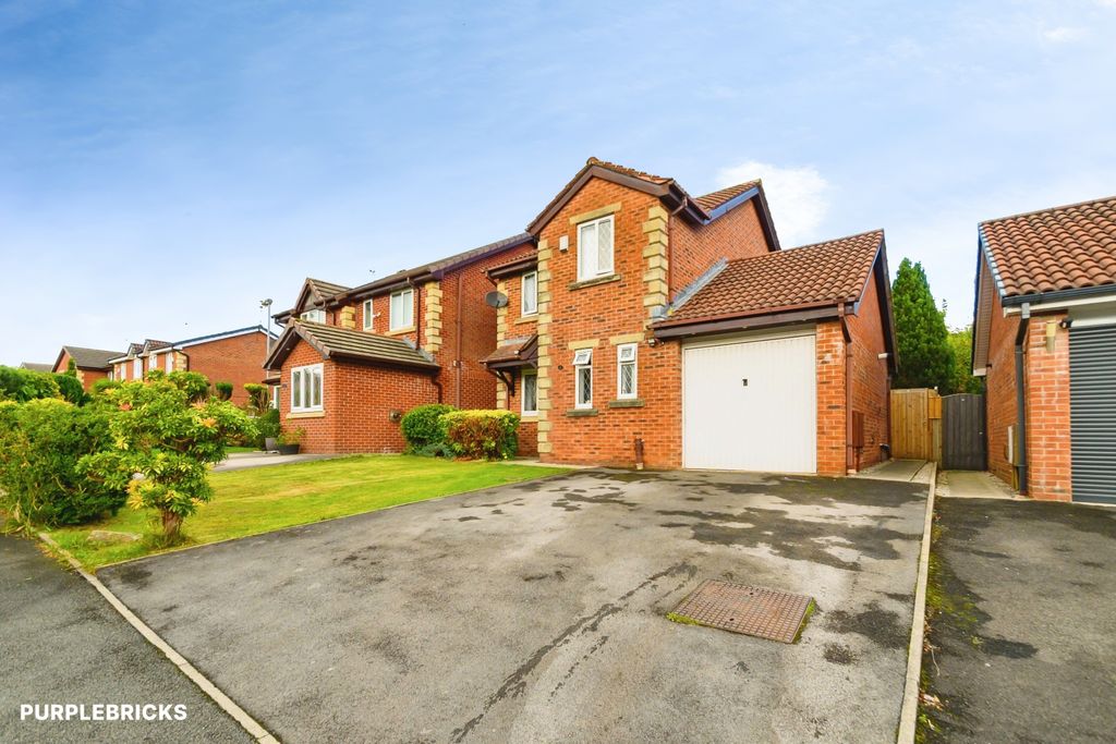 Property photo 1 of 33