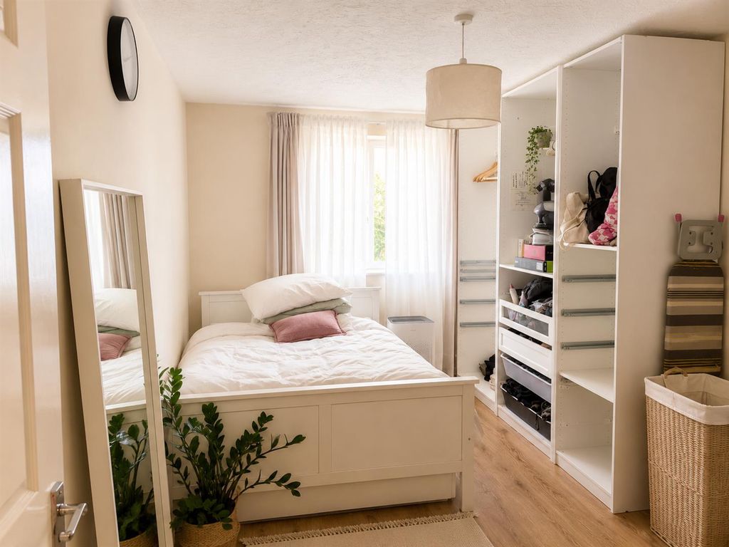 Property photo 2 of 6 58B793E9-Faec-49B4-9108-122Bb440Daca.Png