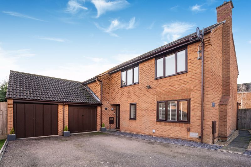 Property photo 1 of 30 Front Aspect