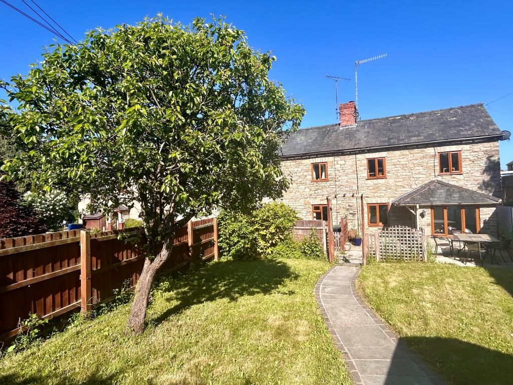 Property photo 1 of 10 Garden View
