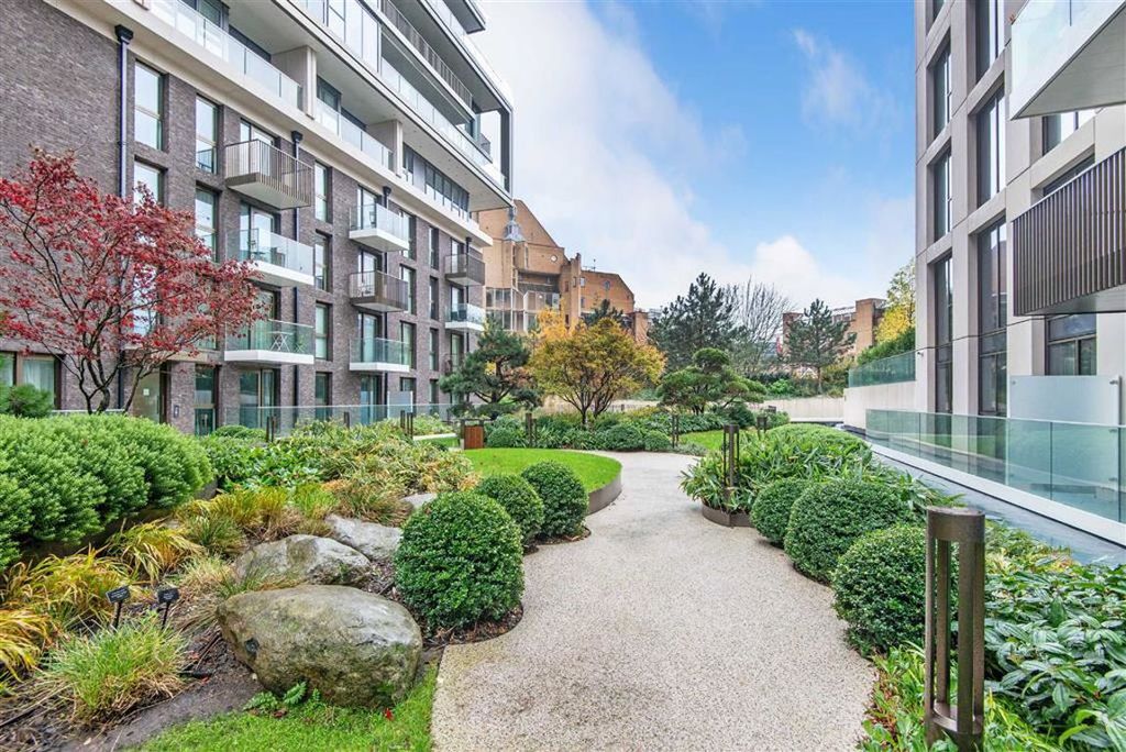 Property photo 1 of 5