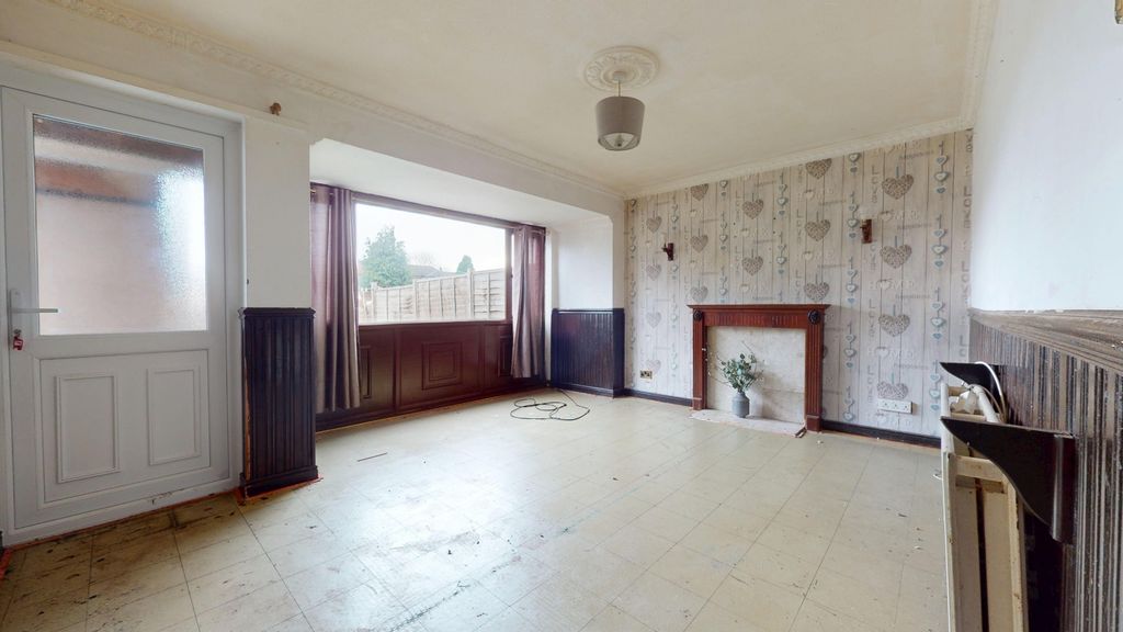 Property photo 3 of 21 4632523