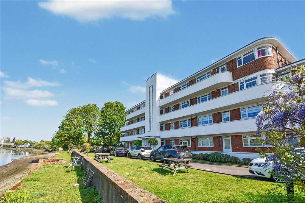 Property photo 1 of 15 Main Picture