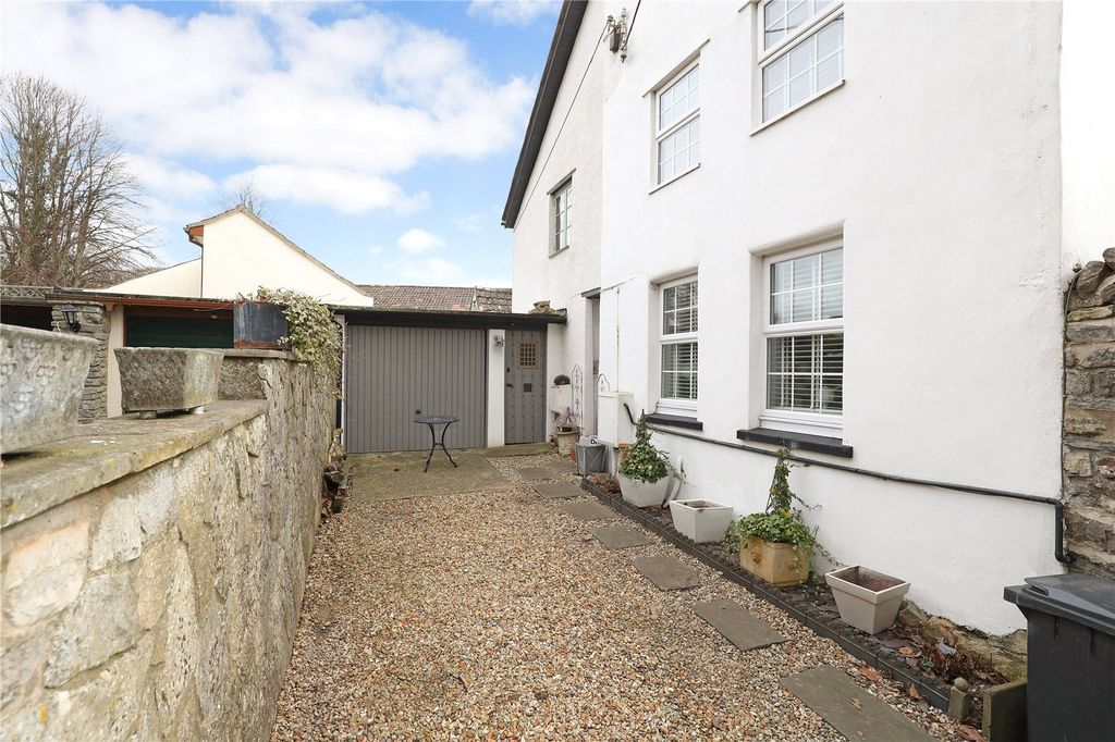 Property photo 1 of 30 Picture No. 34