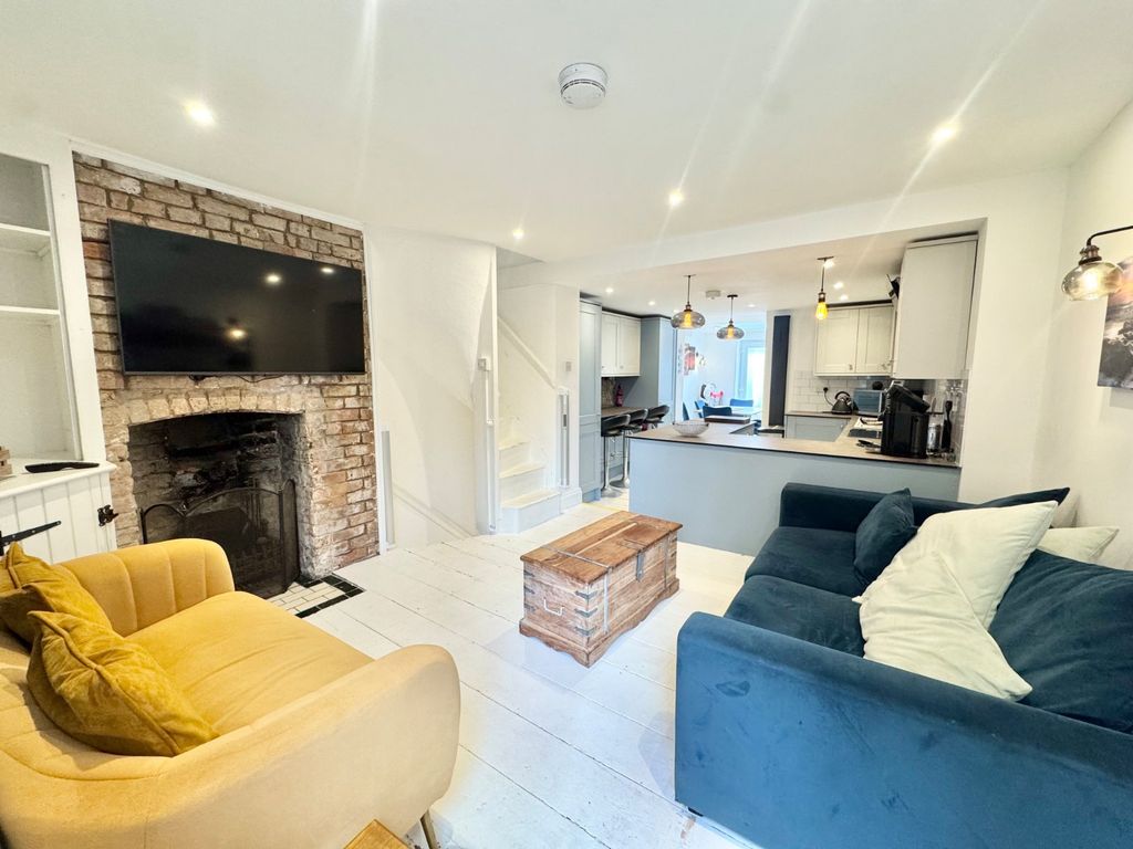 Property photo 2 of 11 Picture 2