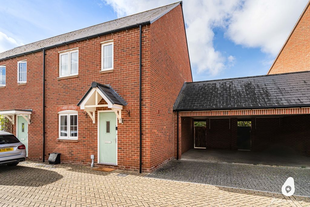 Property photo 1 of 16 5548621