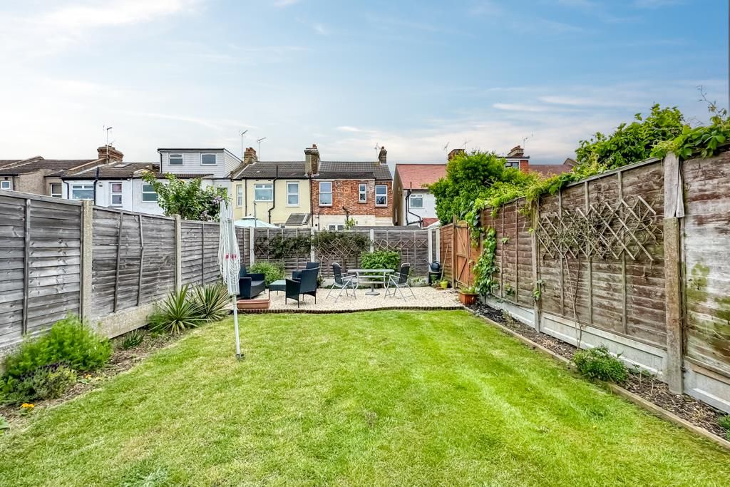 Property photo 1 of 11 Garden