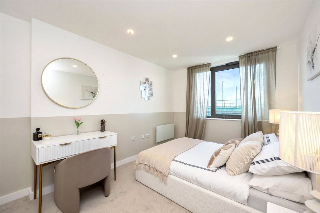 Property photo 2 of 18 Picture 2