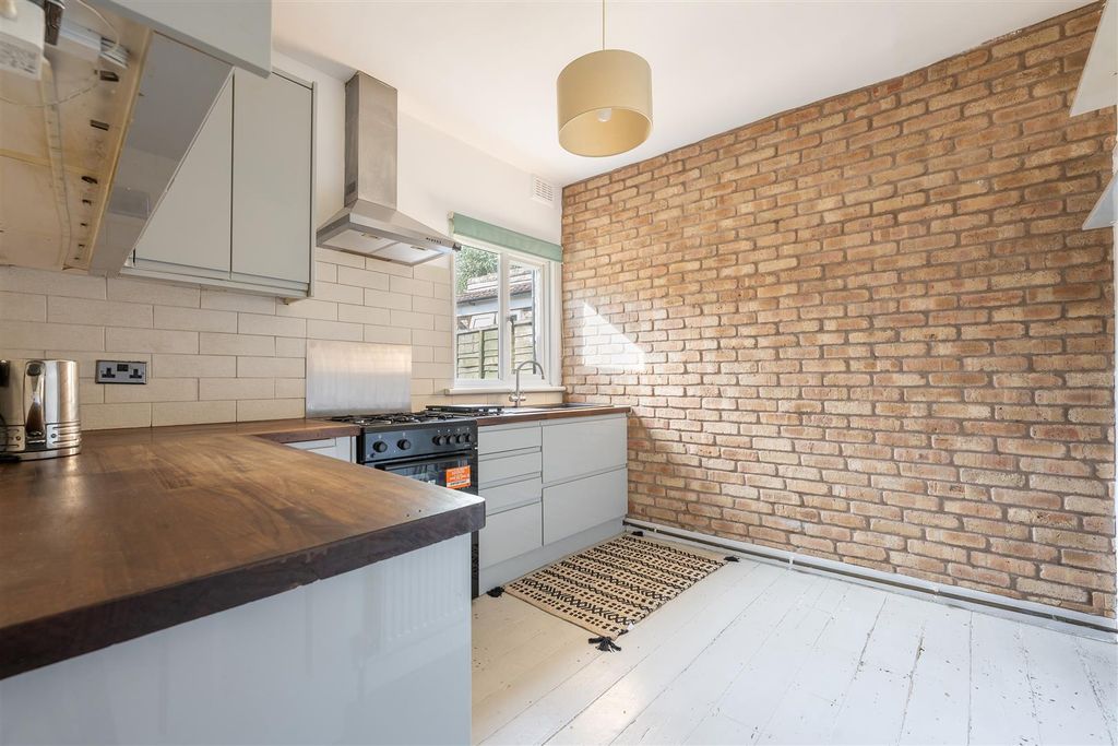 Property photo 3 of 18 Kitchen-2.Jpg