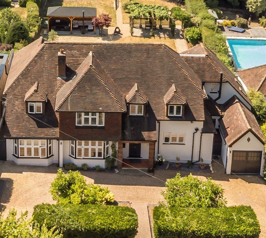 Property photo 1 of 39 Tangmere.Jpeg