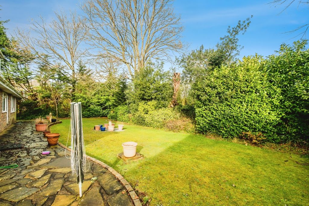 Property photo 2 of 26 Pbox-Img.Jpg