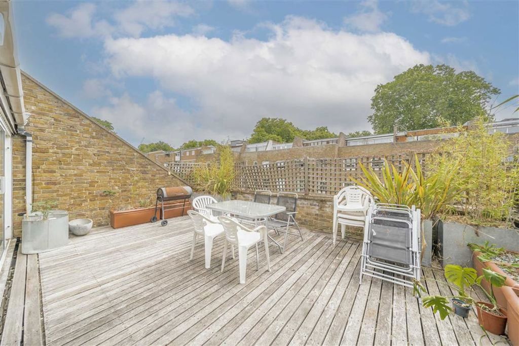 Property photo 3 of 7