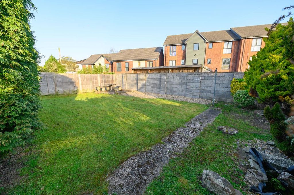 Property photo 3 of 16 Rear Garden.Jpg