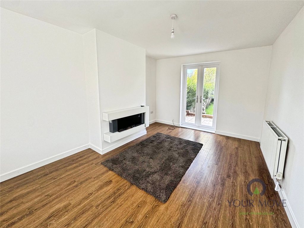 Property photo 3 of 19 Picture No. 31