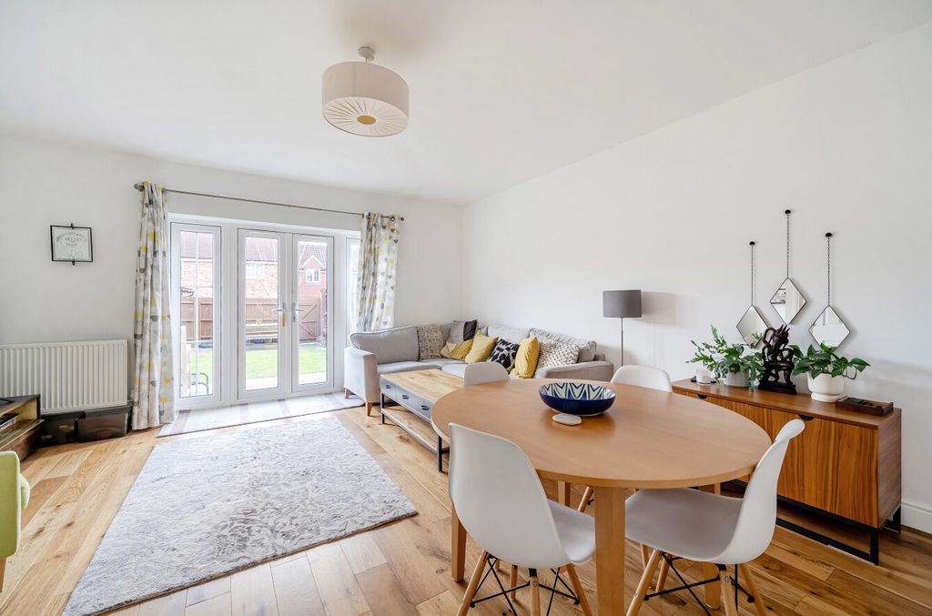 Property photo 3 of 16 1436785-1-69Ca94c...