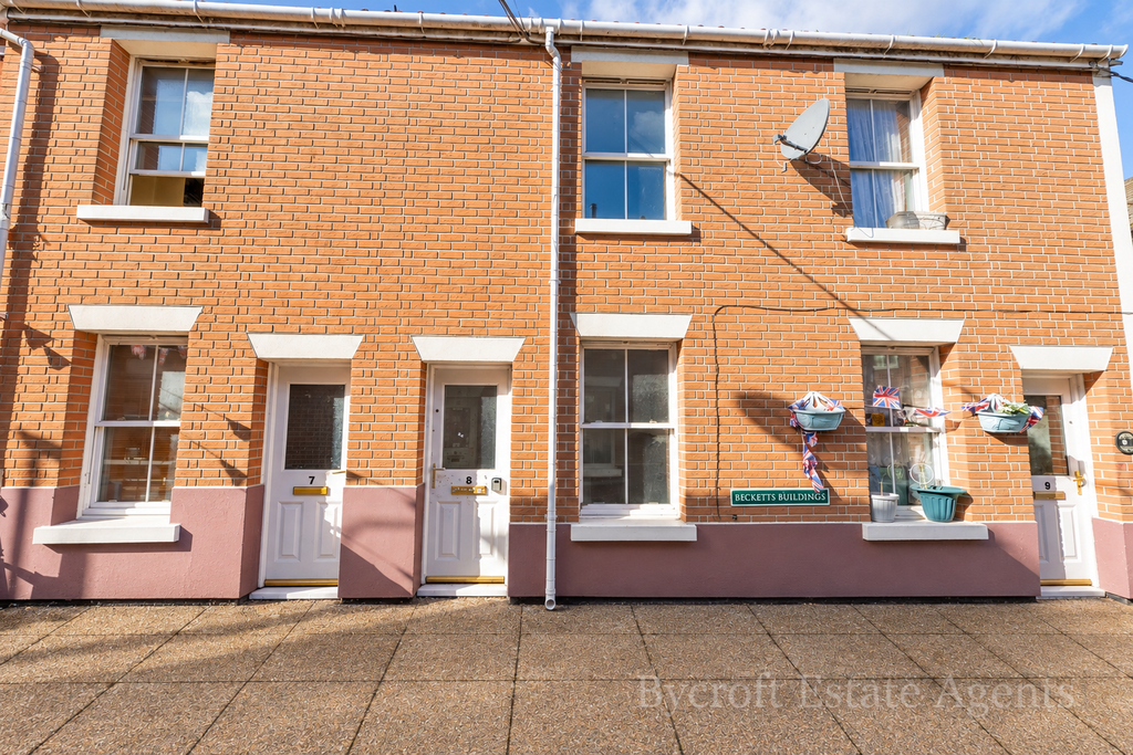 Property photo 1 of 7