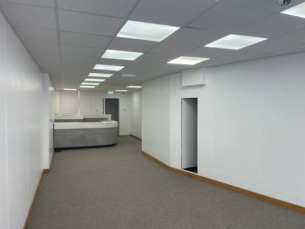 Property photo 3 of 7 Photo 2