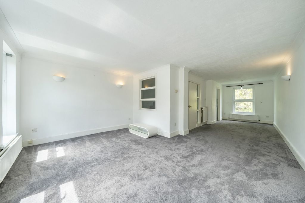 Property photo 3 of 23 1458821-18-6A0711...