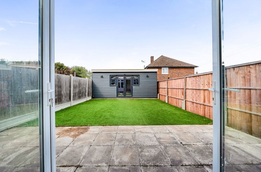 Property photo 3 of 21 5437203