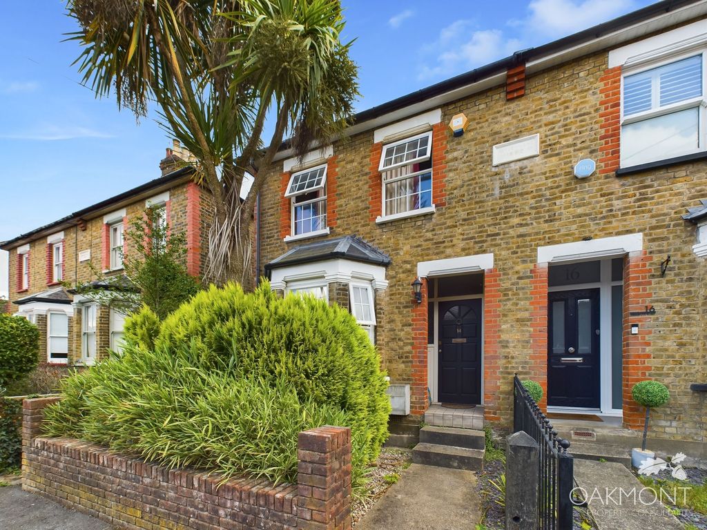 Property photo 1 of 12