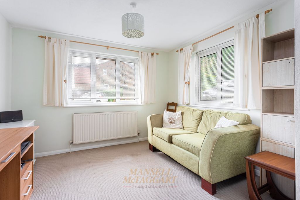 Property photo 3 of 22