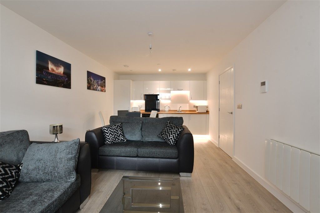 Property photo 2 of 10 Lounge/Kitchen/ Dining Room