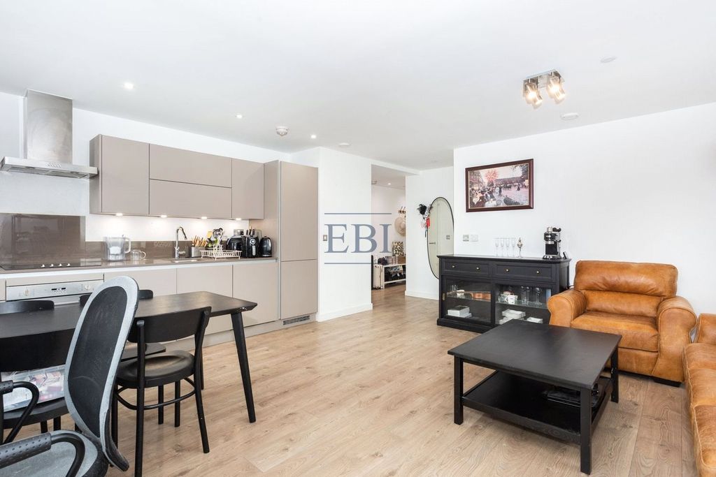 Property photo 2 of 11 Picture No. 09
