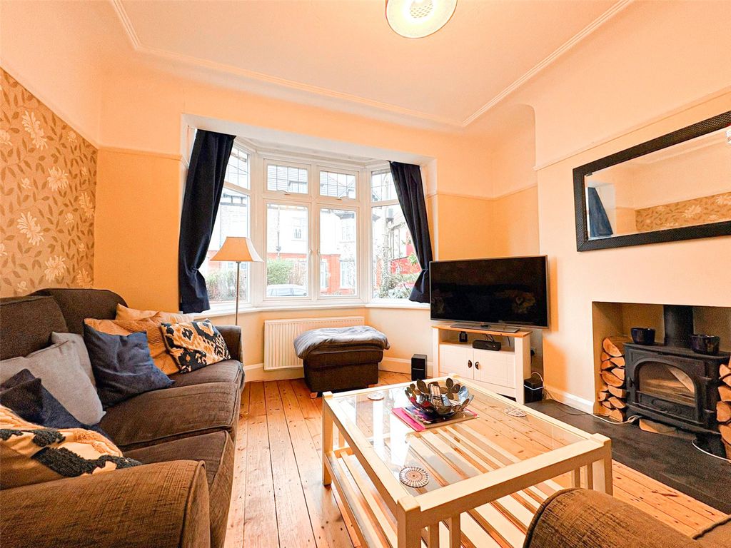 Property photo 2 of 13 Picture No. 03