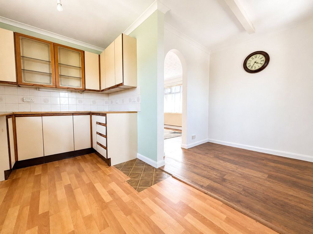 Property photo 2 of 17 2 - Picture No. 36
