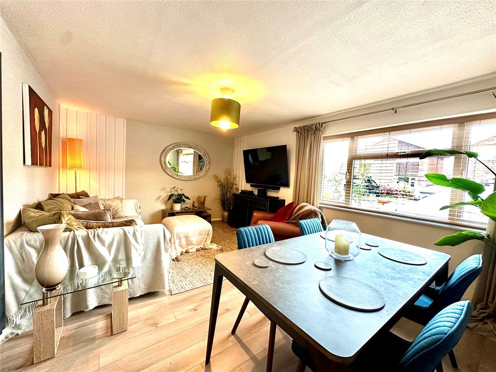 Property photo 3 of 12 Picture No. 09