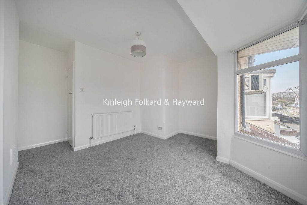 Property photo 3 of 13 Picture No. 21